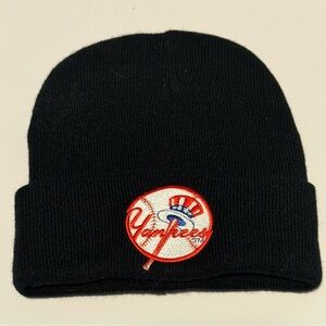 New York Yankees Black Baseball Knit Beanie Winter Scull Cap Hat Unisex